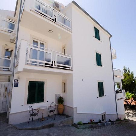 Apartments Bandalo Ποντστράνα Δωμάτιο φωτογραφία